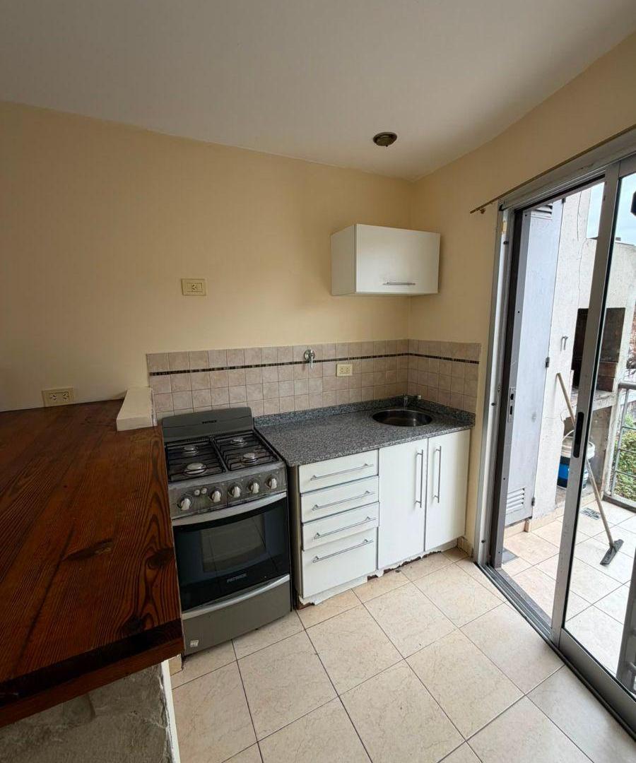 Foto de Loft en alquiler en Quilmes Oeste, imagen 2