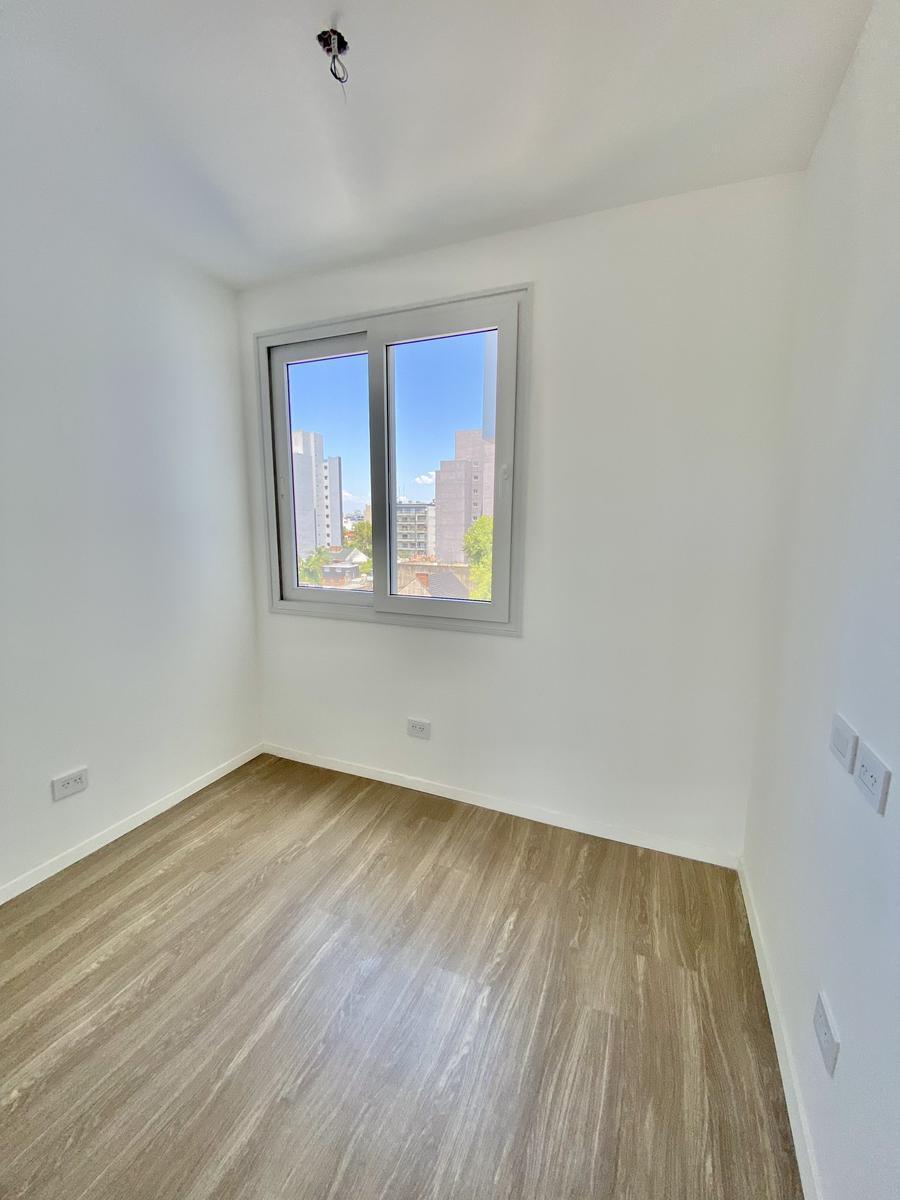Departamento de 3 Ambientes con Cochera a Estrenar 4