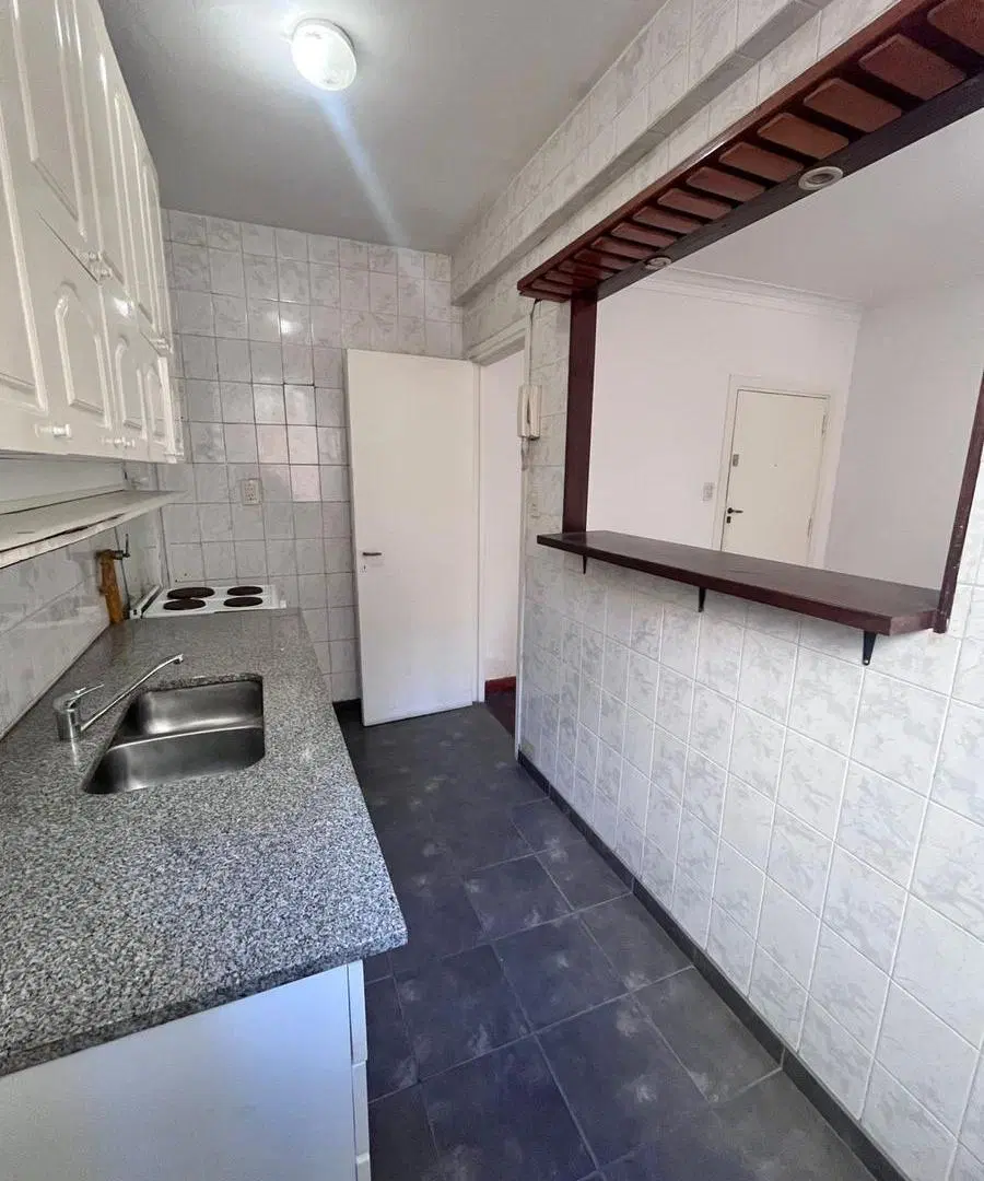 Alquiler departamento 3 amb c/ balcón en Barrio Norte 2