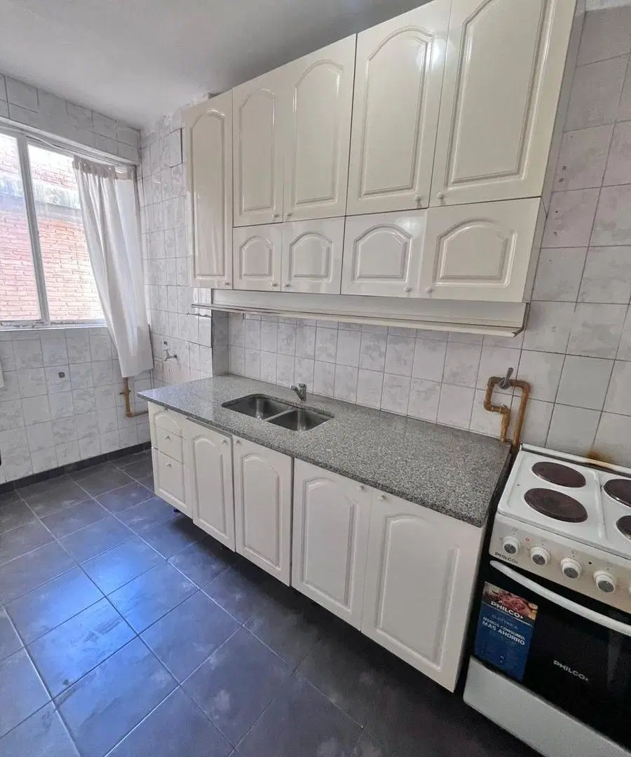 Alquiler departamento 3 amb c/ balcón en Barrio Norte 4
