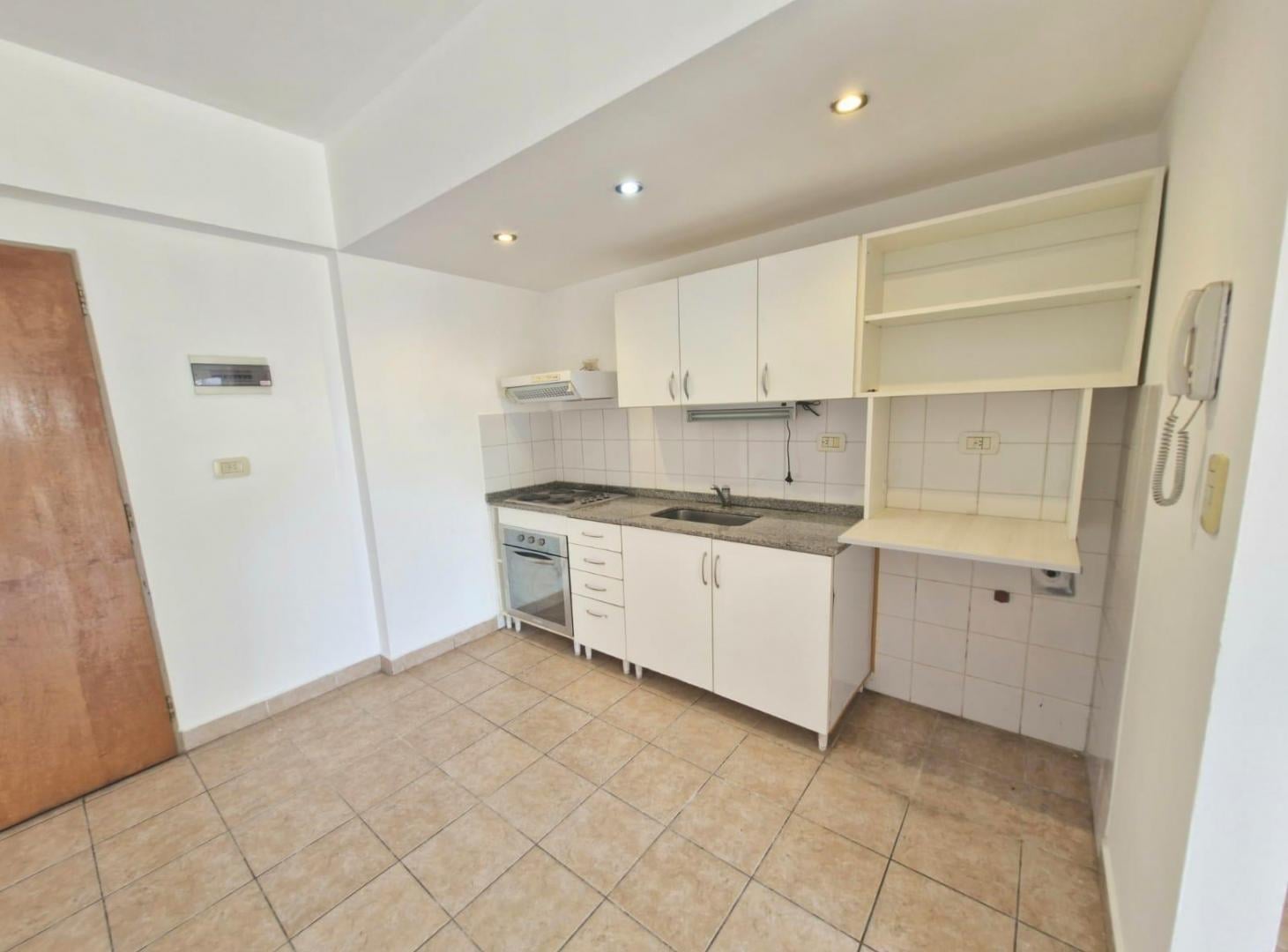 Foto de Alquiler departamento 2 amb- Flores, imagen 4