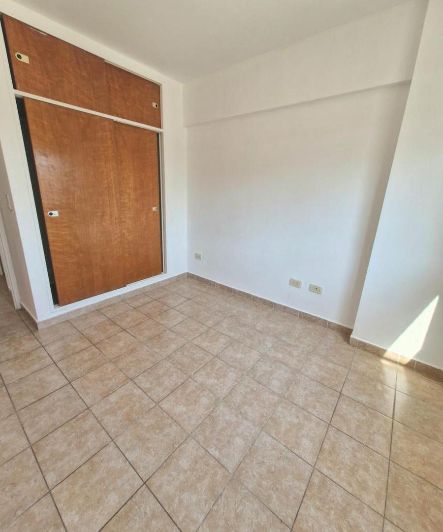 Foto de Alquiler departamento 2 amb- Flores, imagen 2