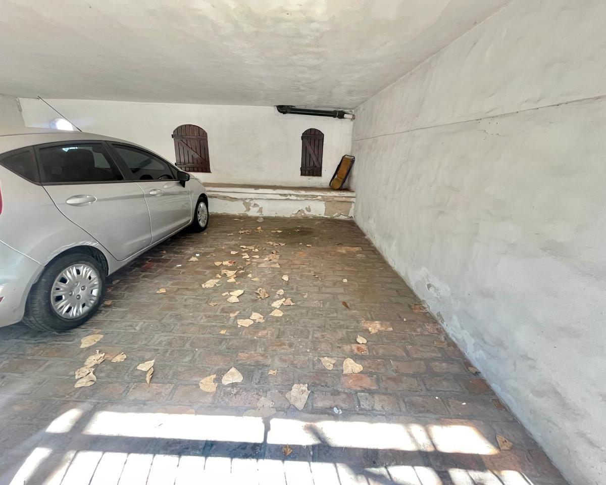 Foto de Alquiler o venta cochera cubierta en centro de San Isidro, imagen 4