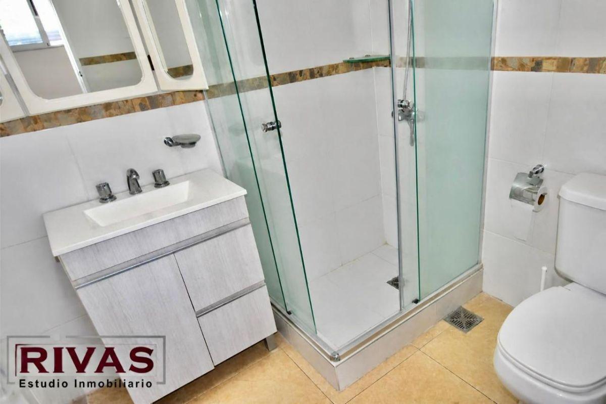Foto de Excelente depto de 3 amb. en VENTA en 3er piso, inmejorable ubicación, imagen 4