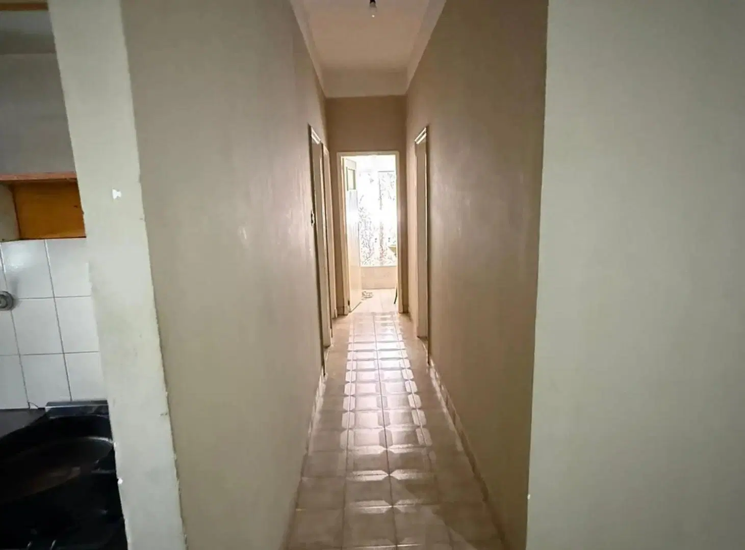 Hermosa Casa En Temperley – Gran Lote De 10x40 – 3 Dormitorios Y Gran Fondo 2