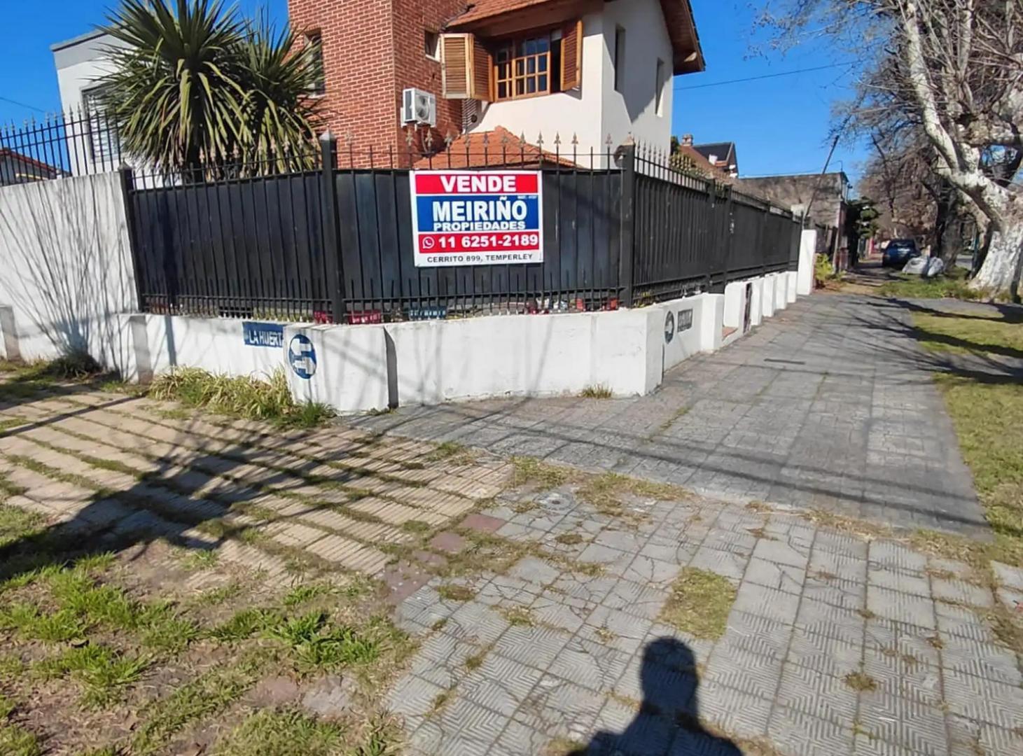 Foto de ¡Moderna Casa en Esquina en Excelente Estado!, imagen 2
