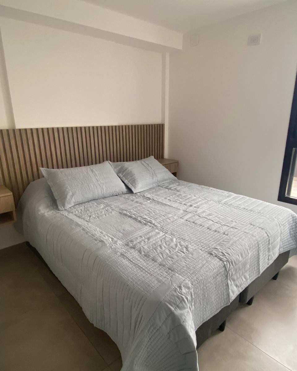 Vdo Espectacular Dpto 2 Dorm Nva Cba C/ Cochera 4