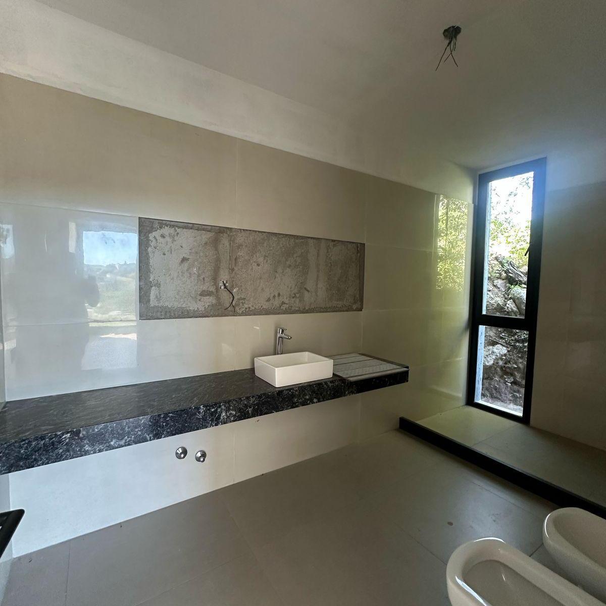 Vendo Casa en La Cuesta Villa Residencial 3 Dorm. - Una Planta 4