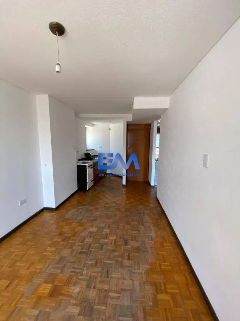 OPORTUNIDAD Vdo depto 1 dor en torre de categoría - Barrio Centro a mts plaza Sa 1