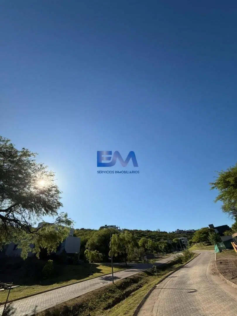 vendo lote en LA DESEADA - EN EL VALLECITO - A MTS INGRESO 2 4