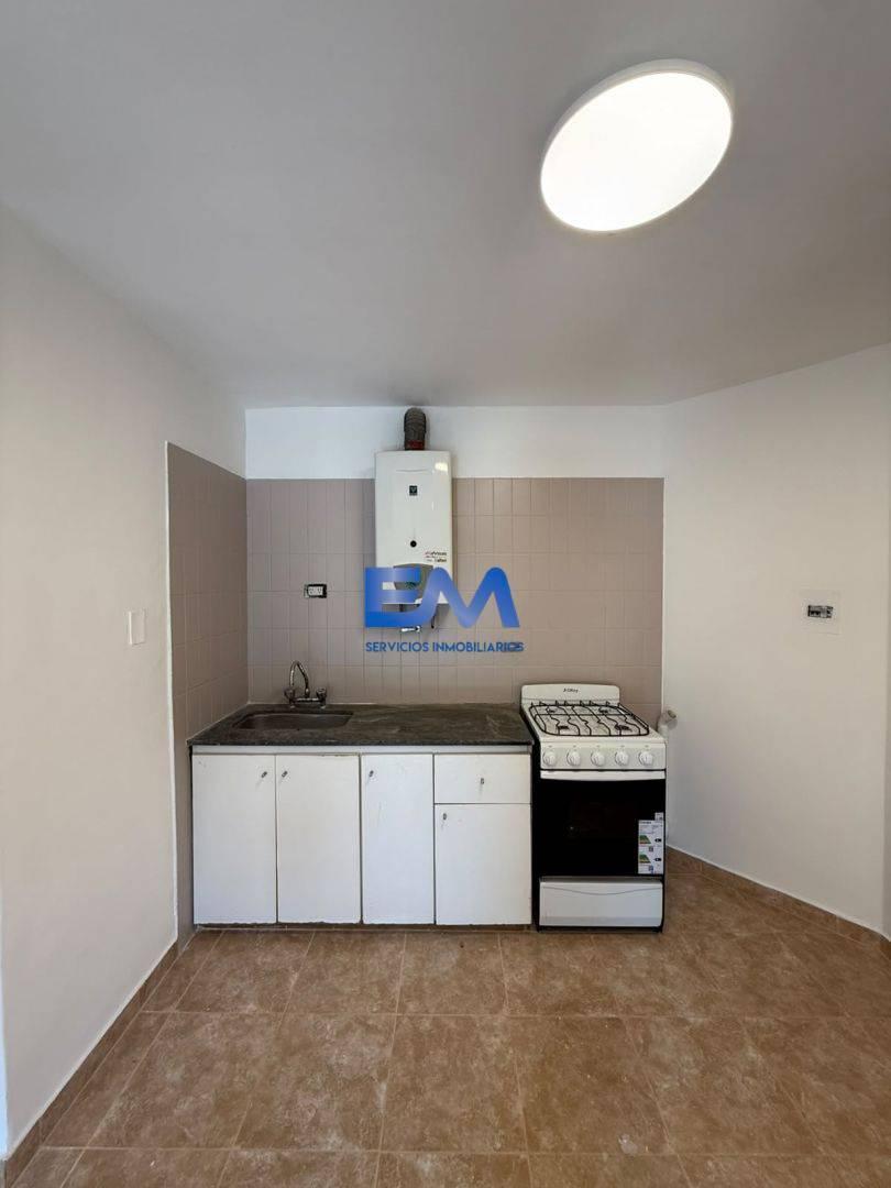 Foto de vendo departamento de un dormitorio en barrio centro con escritura, imagen 3