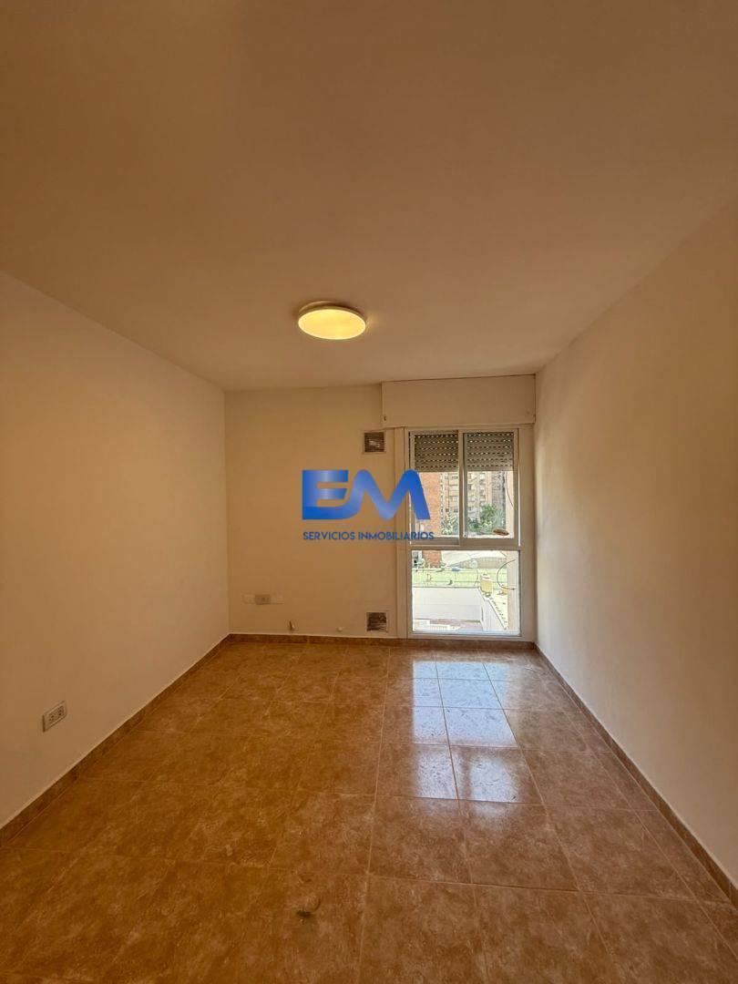 Foto de vendo departamento de un dormitorio en barrio centro con escritura, imagen 5