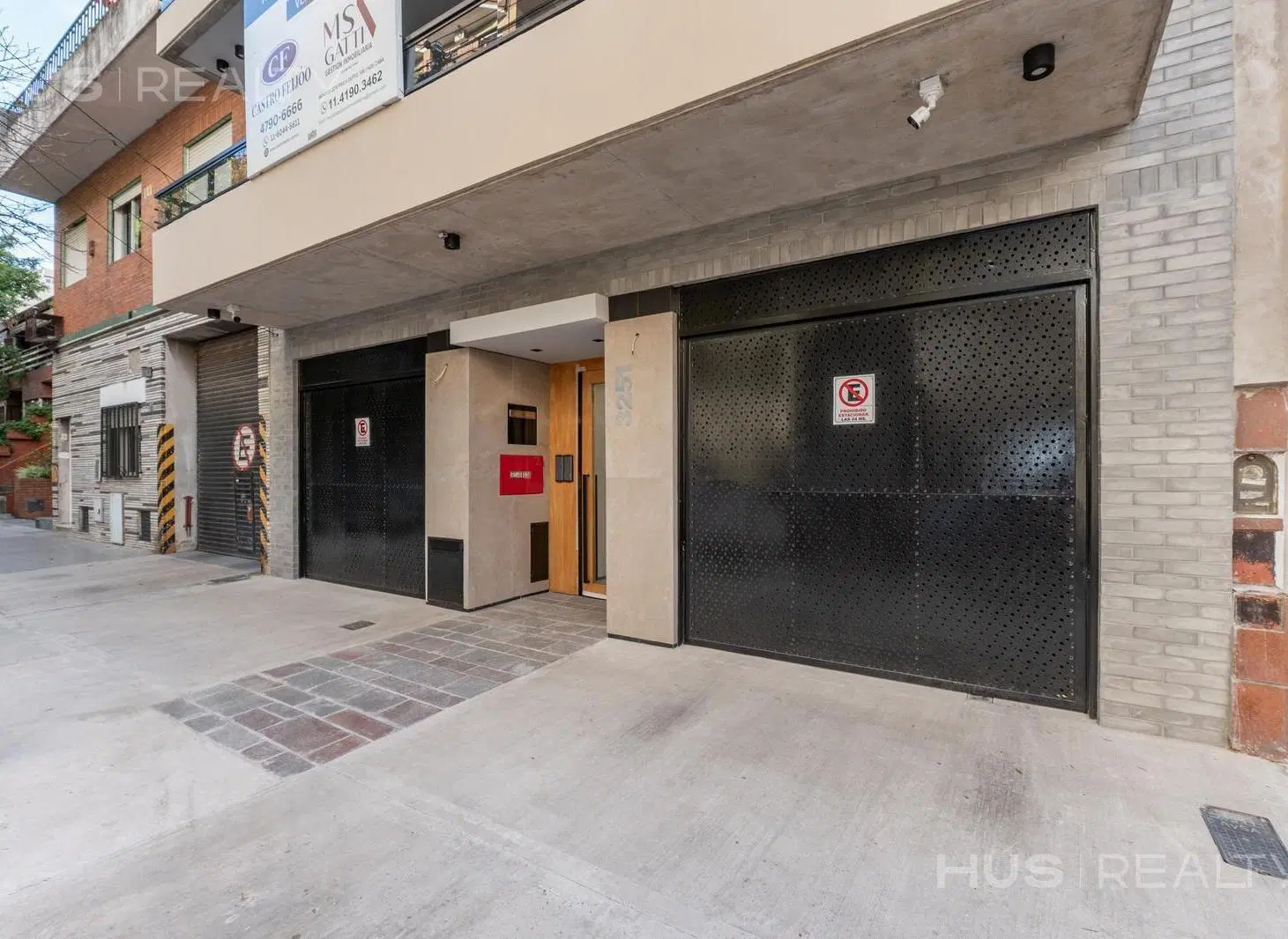 Venta departamento de ambiente y medio a estrenar en Coghlan, con balcon y A/C 2