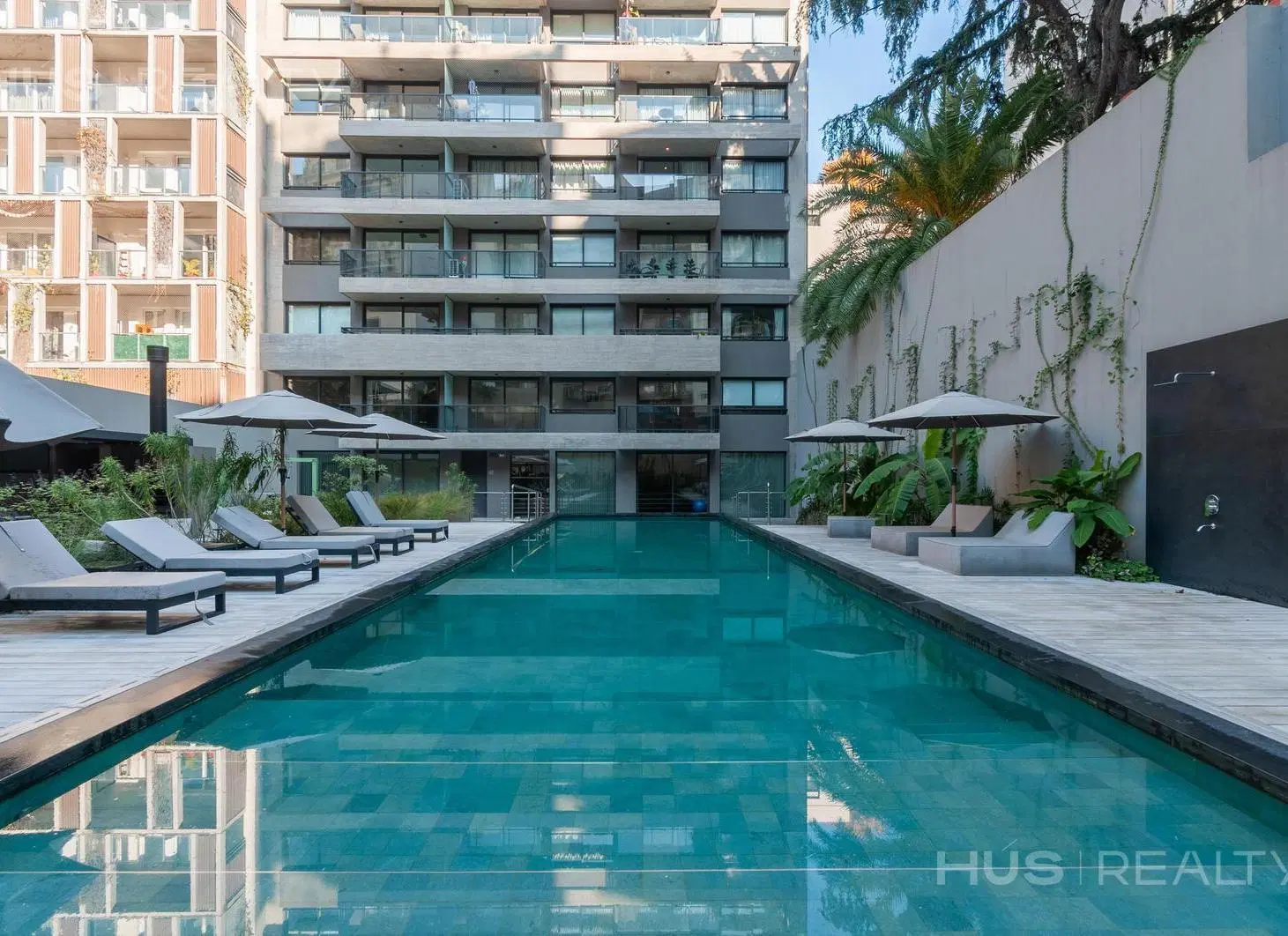 Venta departamento de 3 ambientes con dependencia en Palermo. Edificio full amenities. 2