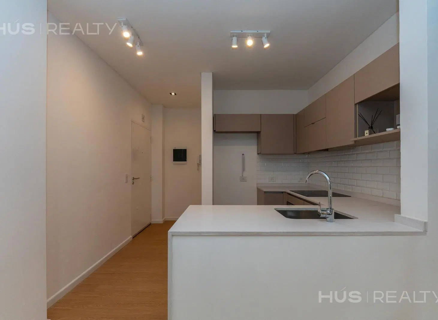 Venta departamento de 2 ambientes en edificio full amenities en Palermo Hollywood. Seg 24 hs. 4