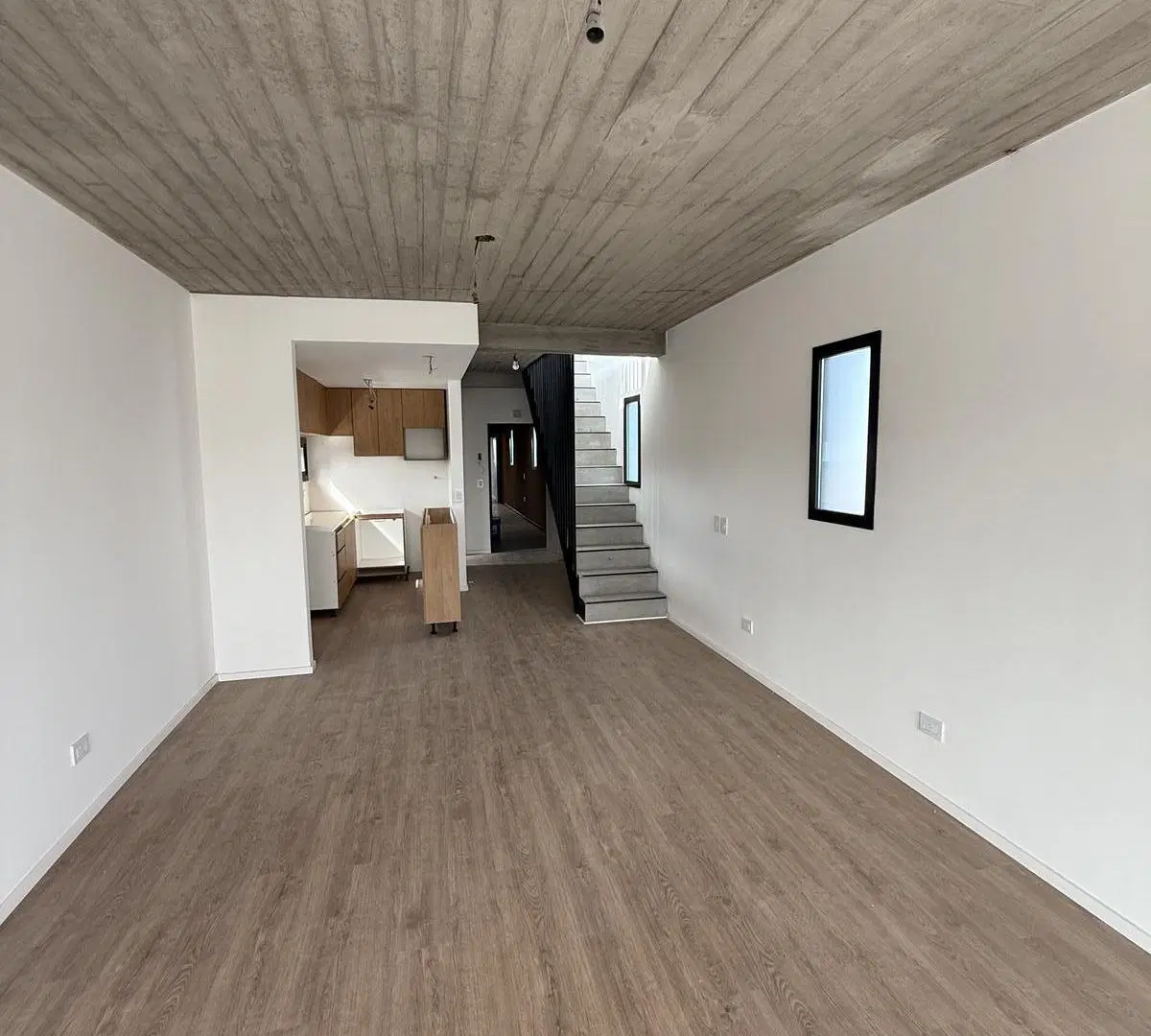 Venta duplex 3 ambientes en Devoto, próxima entrega. Terraza propia. 4to piso al frente. 5