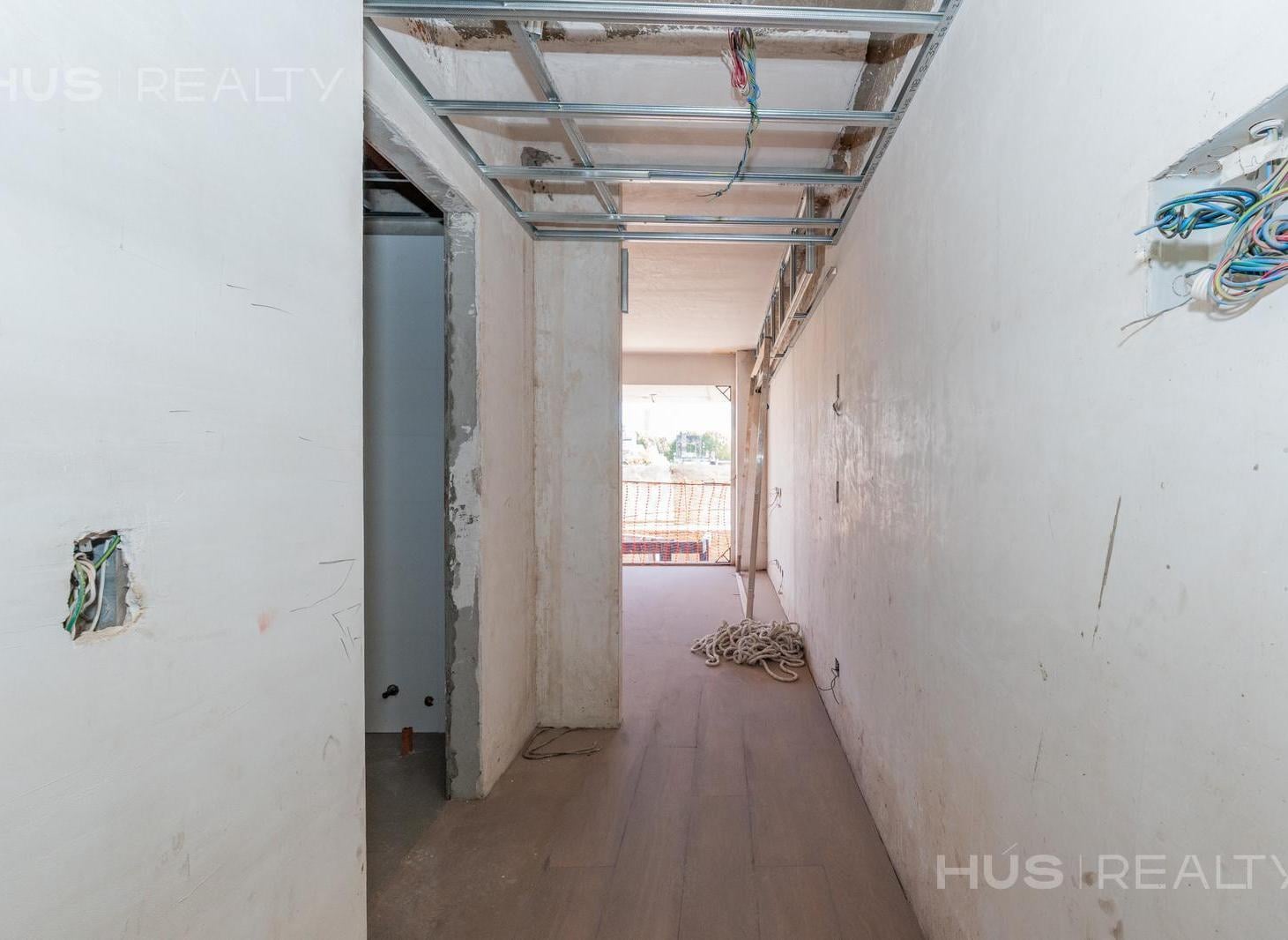 Venta departamento en ejecución en Nuñez. Monoambiente al frente. Entrega 2026.