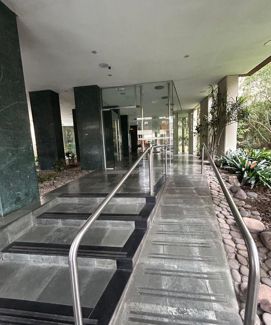 Foto de VENTA 2 AMBIENTES EN TORRE DIRECTORIO / PISO 12 CON VISTA, imagen 3