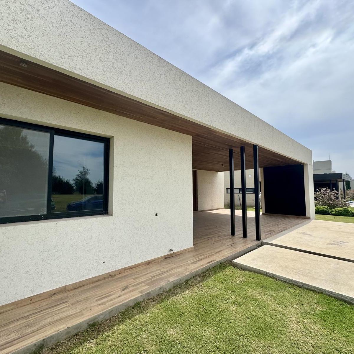 Casa a Estrenar en La Rinconada Ibarlucea 5