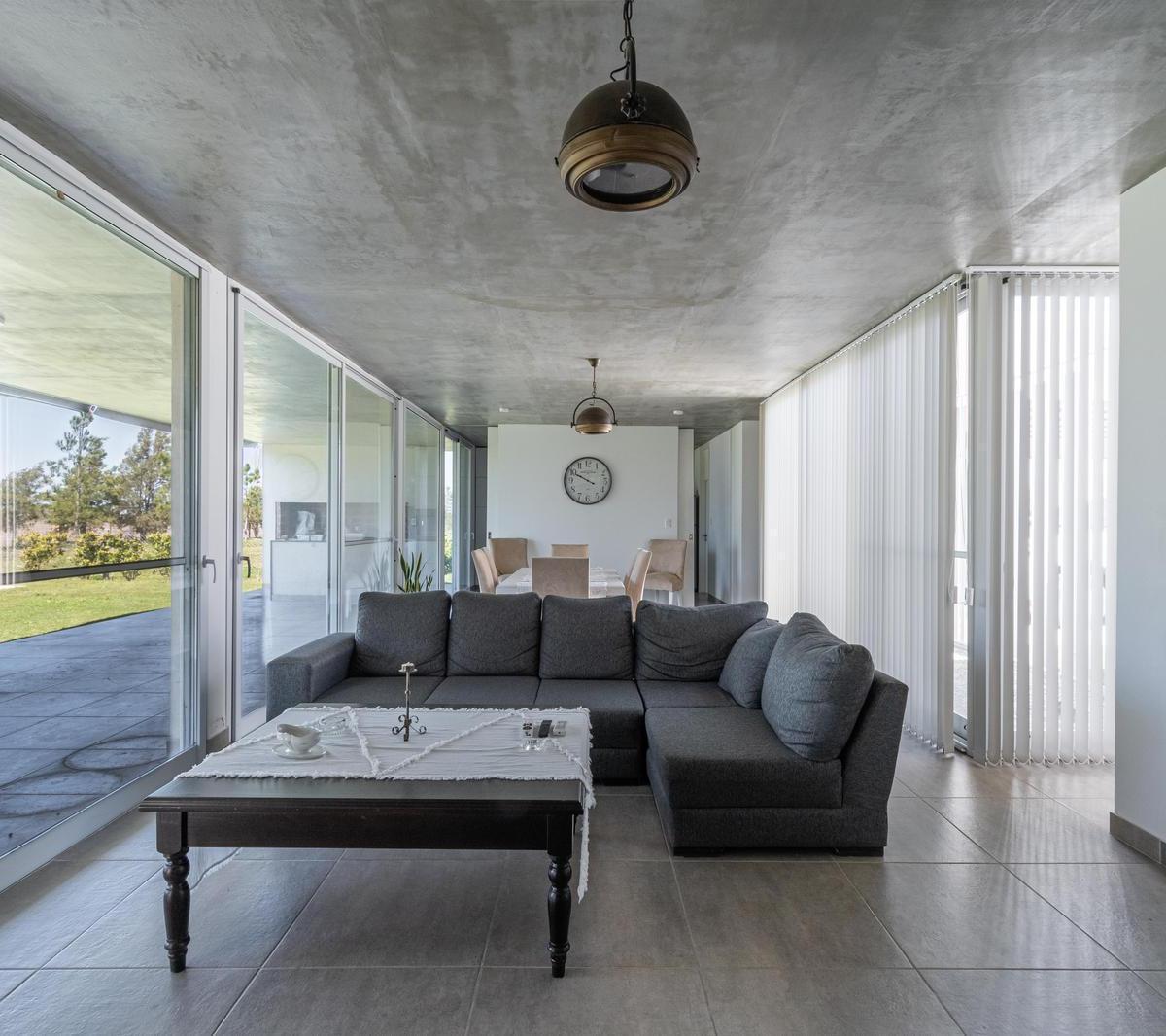 Venta Casa a Estrenar 3 Dorm., La Rinconada 2