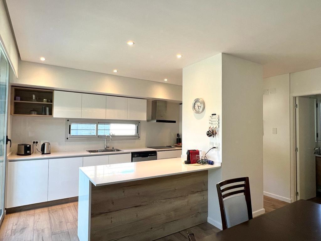 Casa 3 Dorm. en Fisherton Barrio Cerrado 5