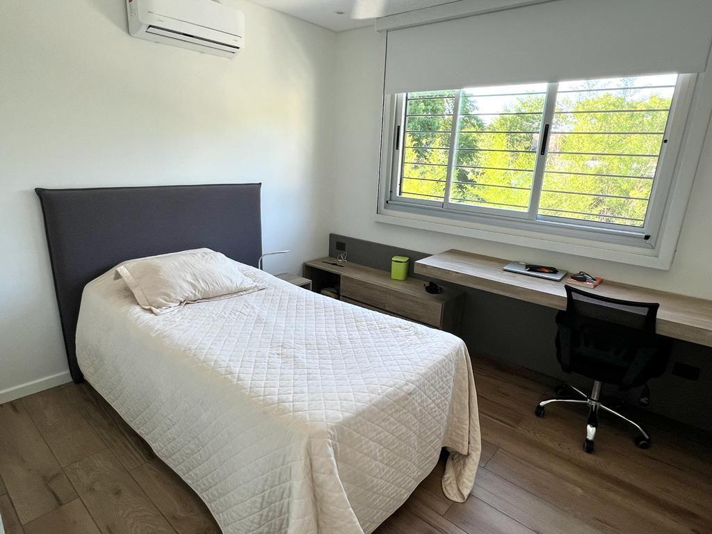 Casa 3 Dorm. en Fisherton Barrio Cerrado 3