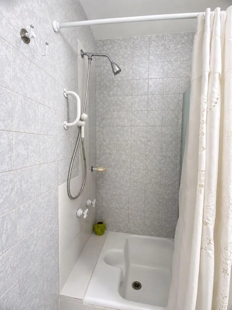 Departamento 2 ambientes. | avenida cuparaligue al 400 4