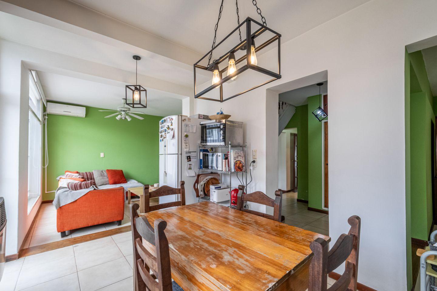 Foto de Casa 6 ambientes 4 dormitorios. | emilio frers al 900, imagen 2