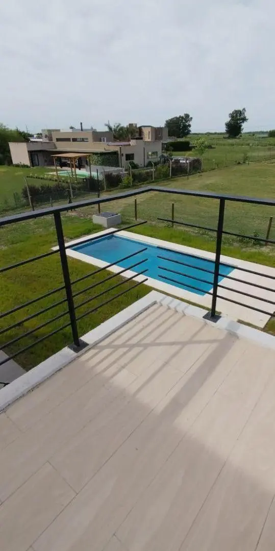 Hermosa casa 5 ambientes a la venta en La Alameda - Canning 5