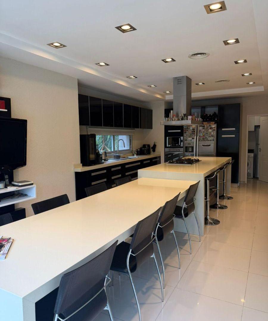 Foto de HERMOSA CASA EN VENTA EN SAINT THOMAS ESTE - CANNING, imagen 3