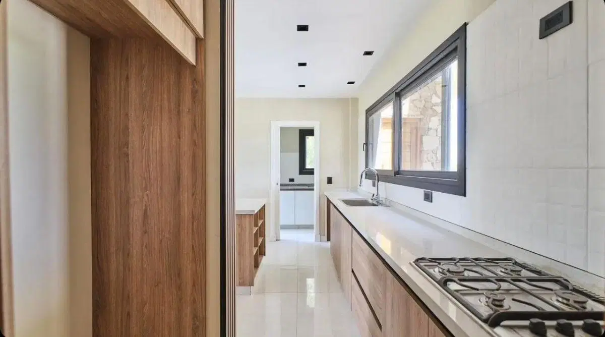 Hermosa casa 5 ambientes a estrenar en Terralagos Canning 5