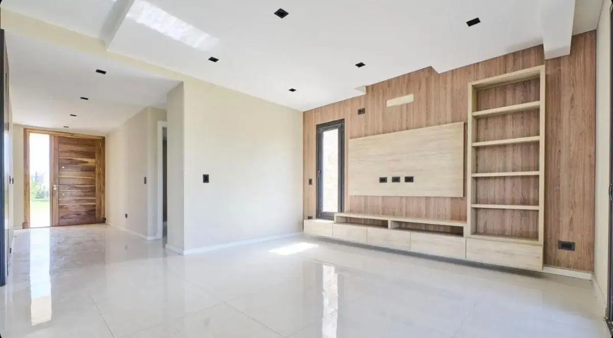 Hermosa casa 5 ambientes a estrenar en Terralagos Canning 3