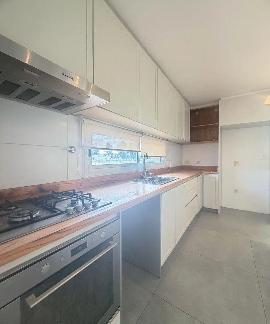 HERMOSA CASA EN VENTA EN FINCAS DEL ALBA CANNING 8