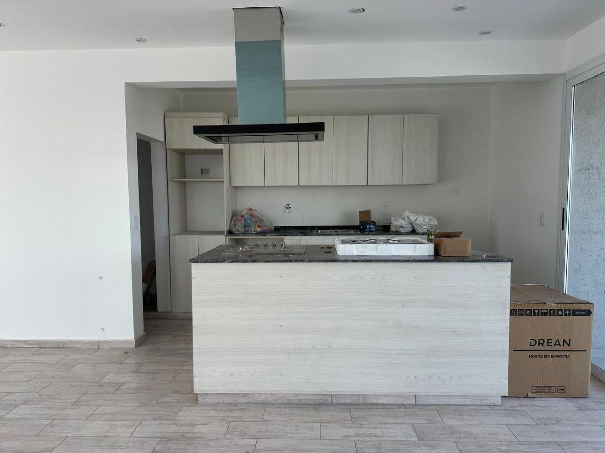 Foto de HERMOSA CASA EN ALQUILER EN CANNING - BARRIO SAN SIMÓN, imagen 3