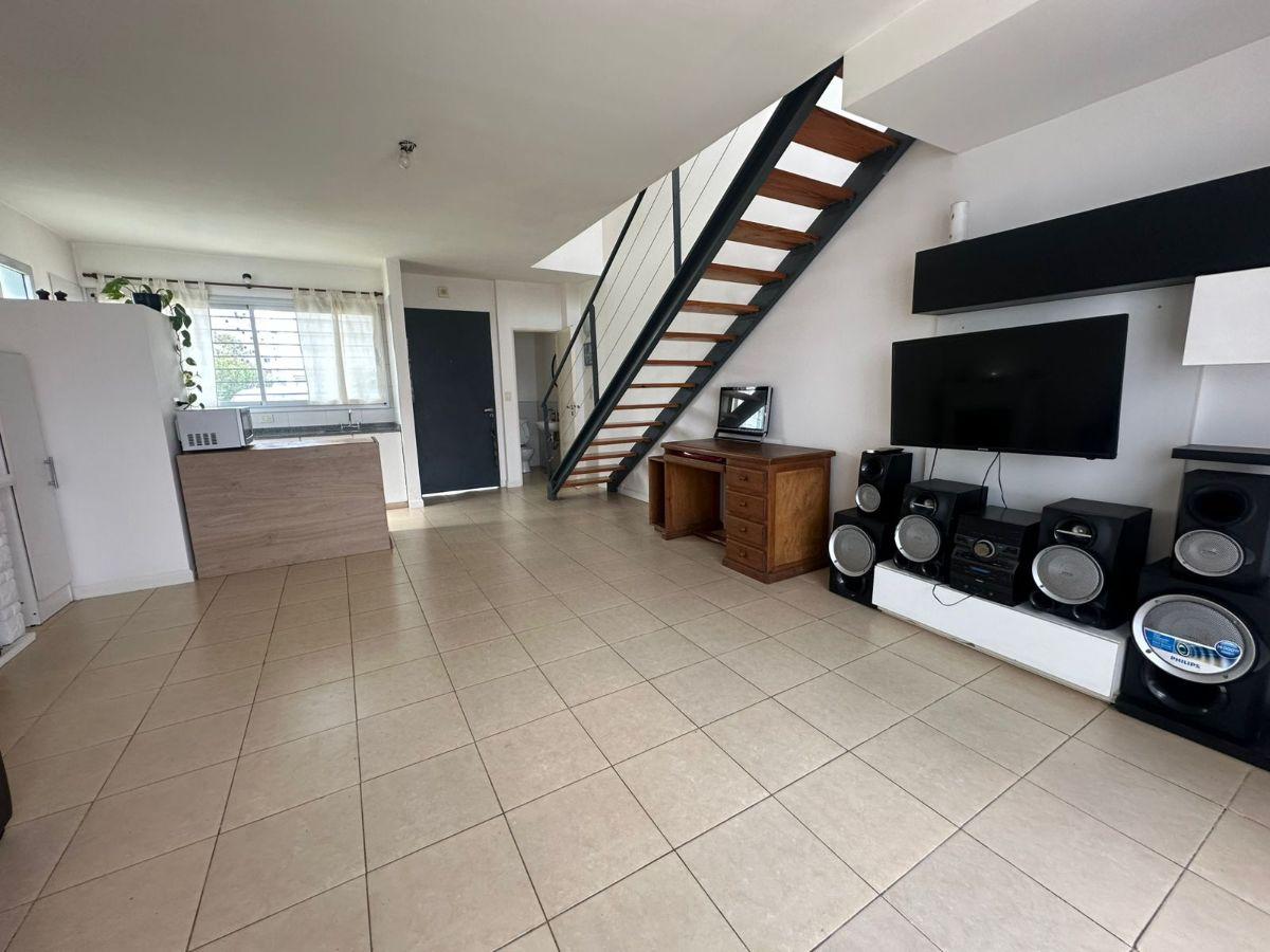 Foto de HERMOSO DÚPLEX EN VENTA EN CANNING - SIN EXPENSAS, imagen 4