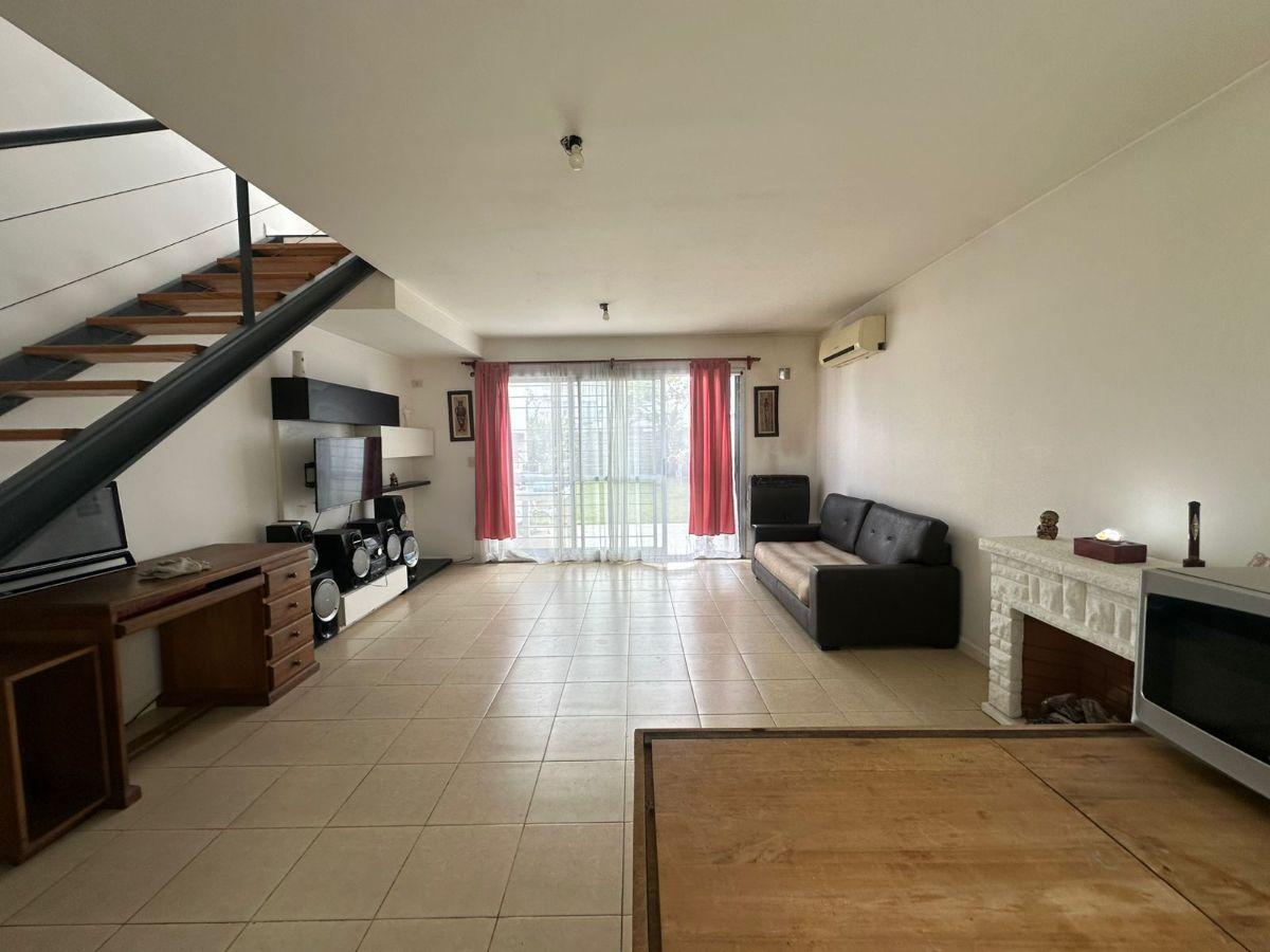 Foto de HERMOSO DÚPLEX EN VENTA EN CANNING - SIN EXPENSAS, imagen 2