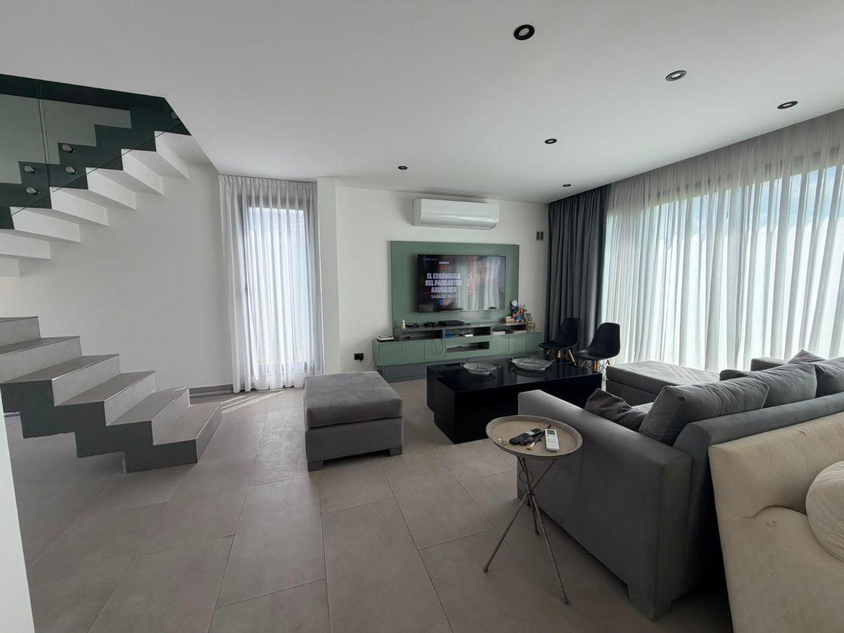 Foto de HERMOSA CASA AMOBLADA EN ALQUILER CANNING - EL REBENQUE, imagen 3