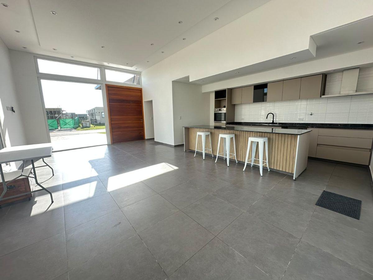 Foto de HERMOSA CASA EN VENTA EN SAN FELIPE CANNING, imagen 5