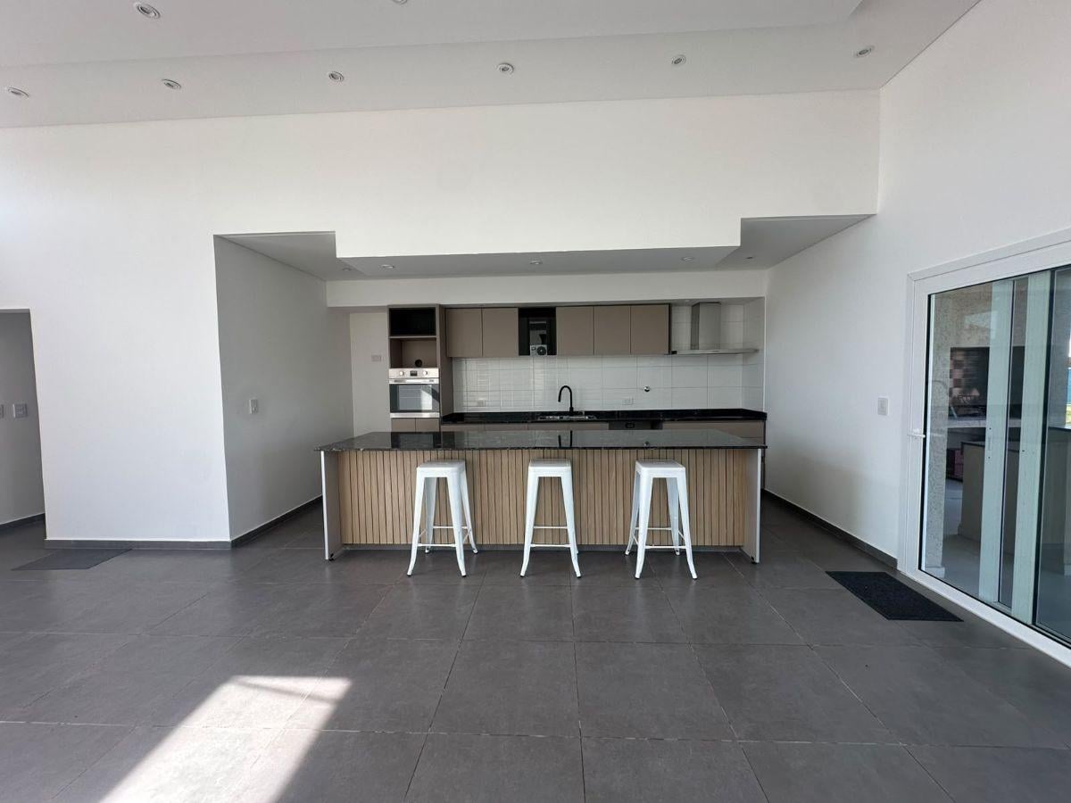 Foto de HERMOSA CASA EN VENTA EN SAN FELIPE CANNING, imagen 4