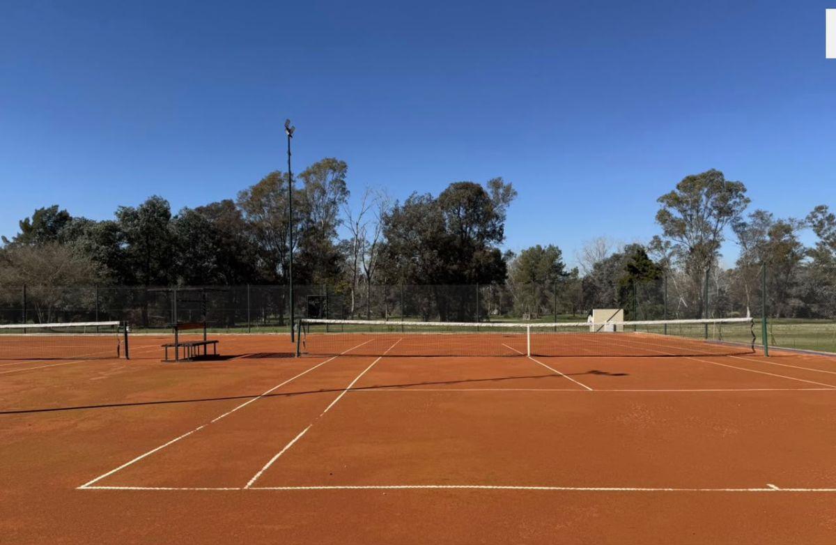 Foto de OPORTUNIDAD!!! HERMOSO LOTE DE 1000 m2 INTERNO EN SAINT THOMAS CHICO, imagen 4