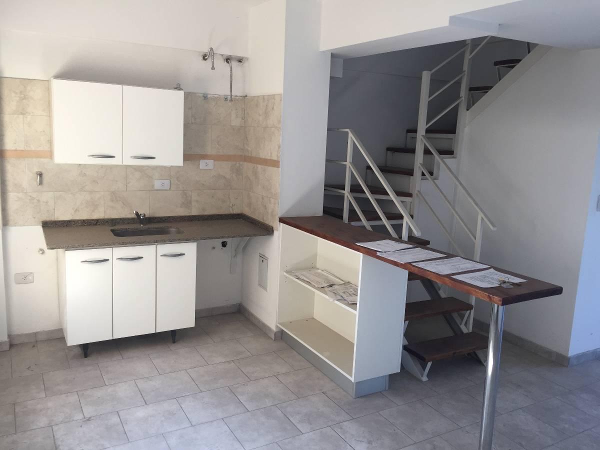 Oportunidad - Excelente Duplex en Edificio 4