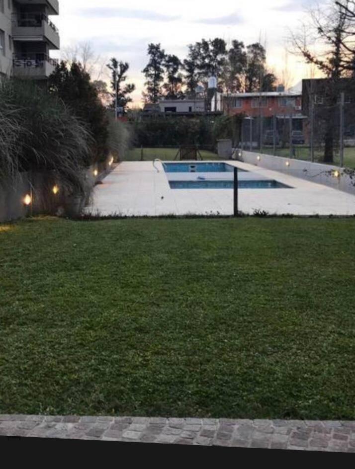 Excelente Departamento en Complejo Las Horquetas 4