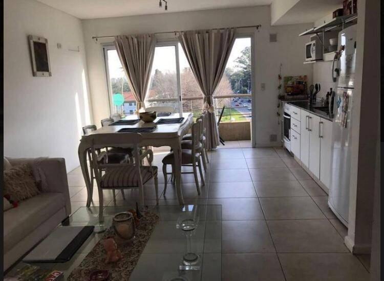 Excelente Departamento en Complejo Las Horquetas 3