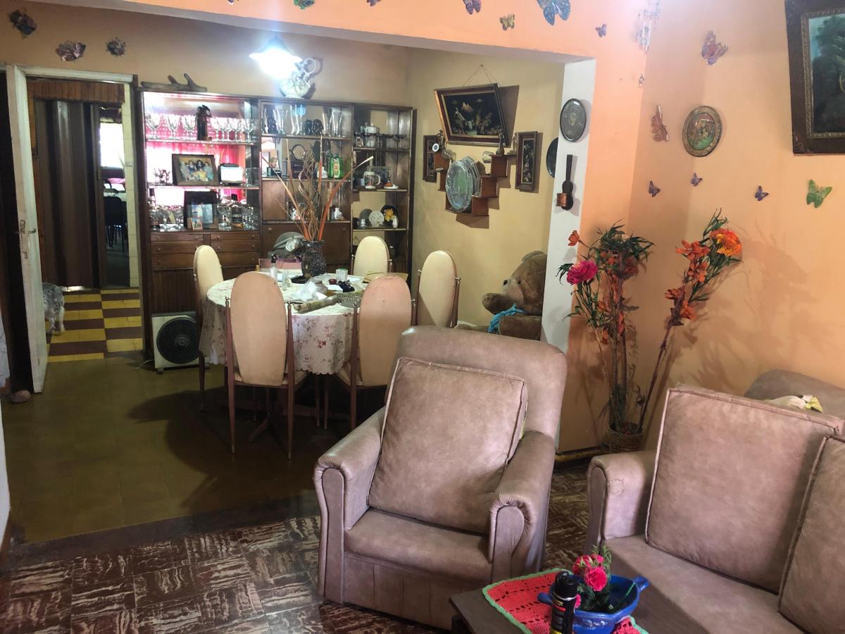 Apta Crédito - Amplia Casa 4 Ambientes en San Miguel 2