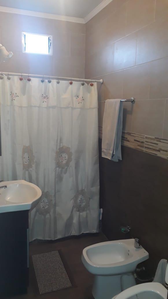 Oportunidad! 4 Propiedades en 1 en Venta 5