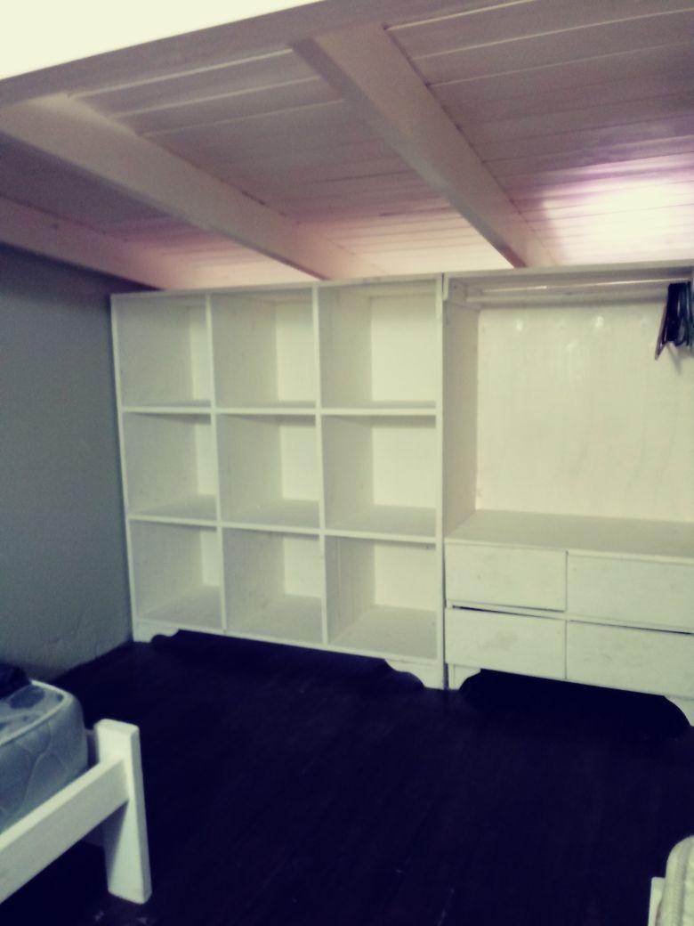 Ventas en Block 2 Amplios Locales + 8 Mono Ambientes + Oficinas 4