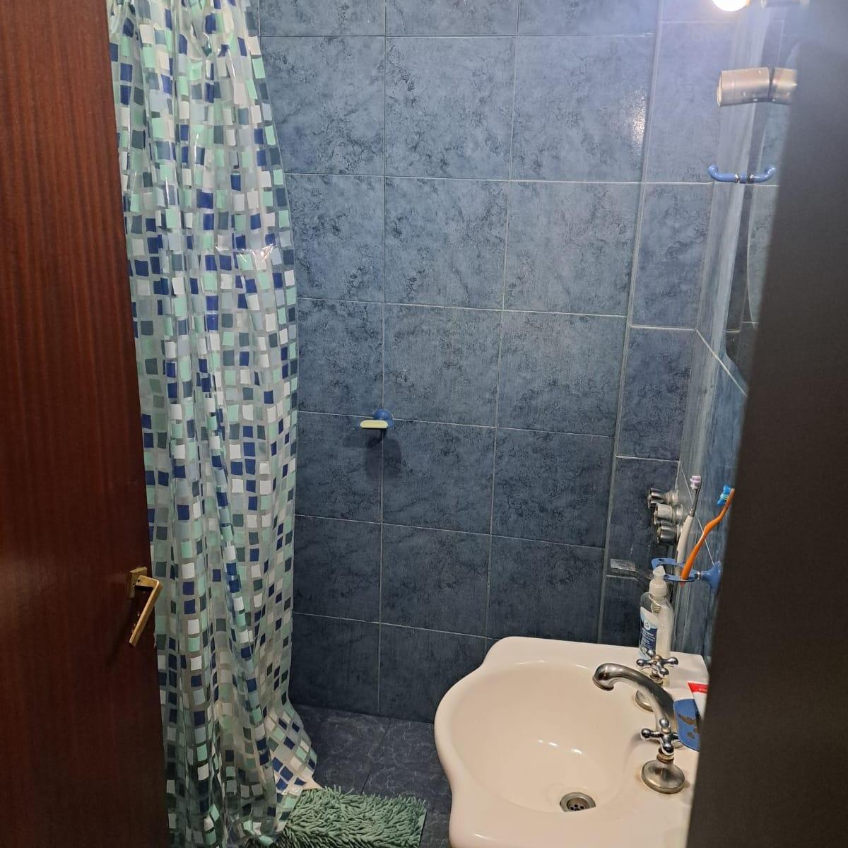Excelente Chalet a La Venta 5 Ambientes 3