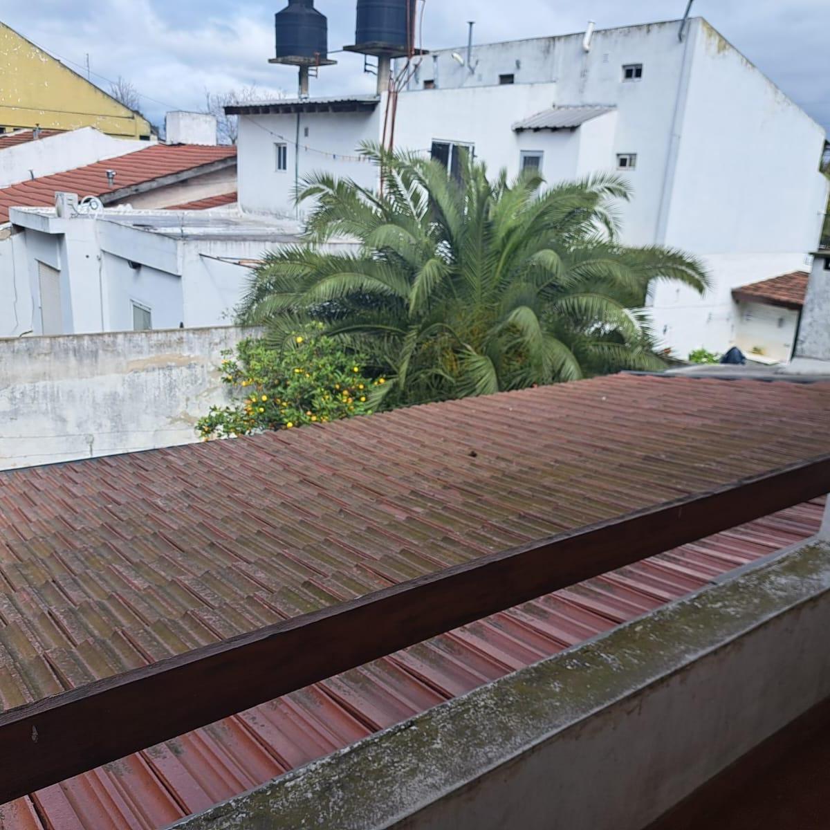 Excelente Chalet a La Venta 5 Ambientes 2