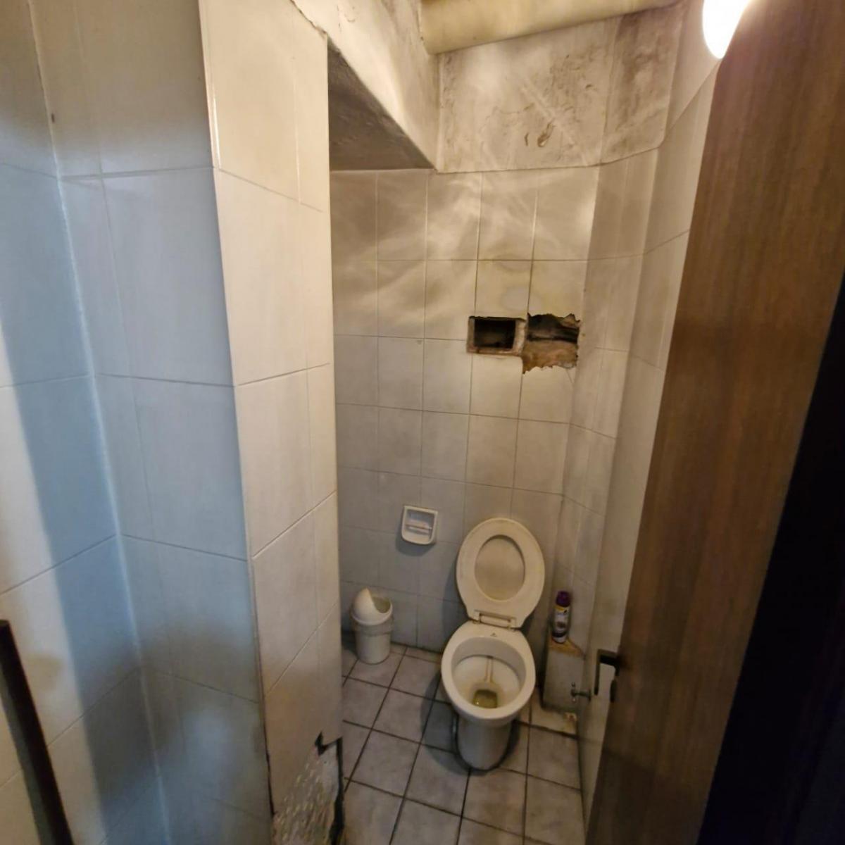 Oportunidad! Oficinas a La Venta en Avellaneda 1
