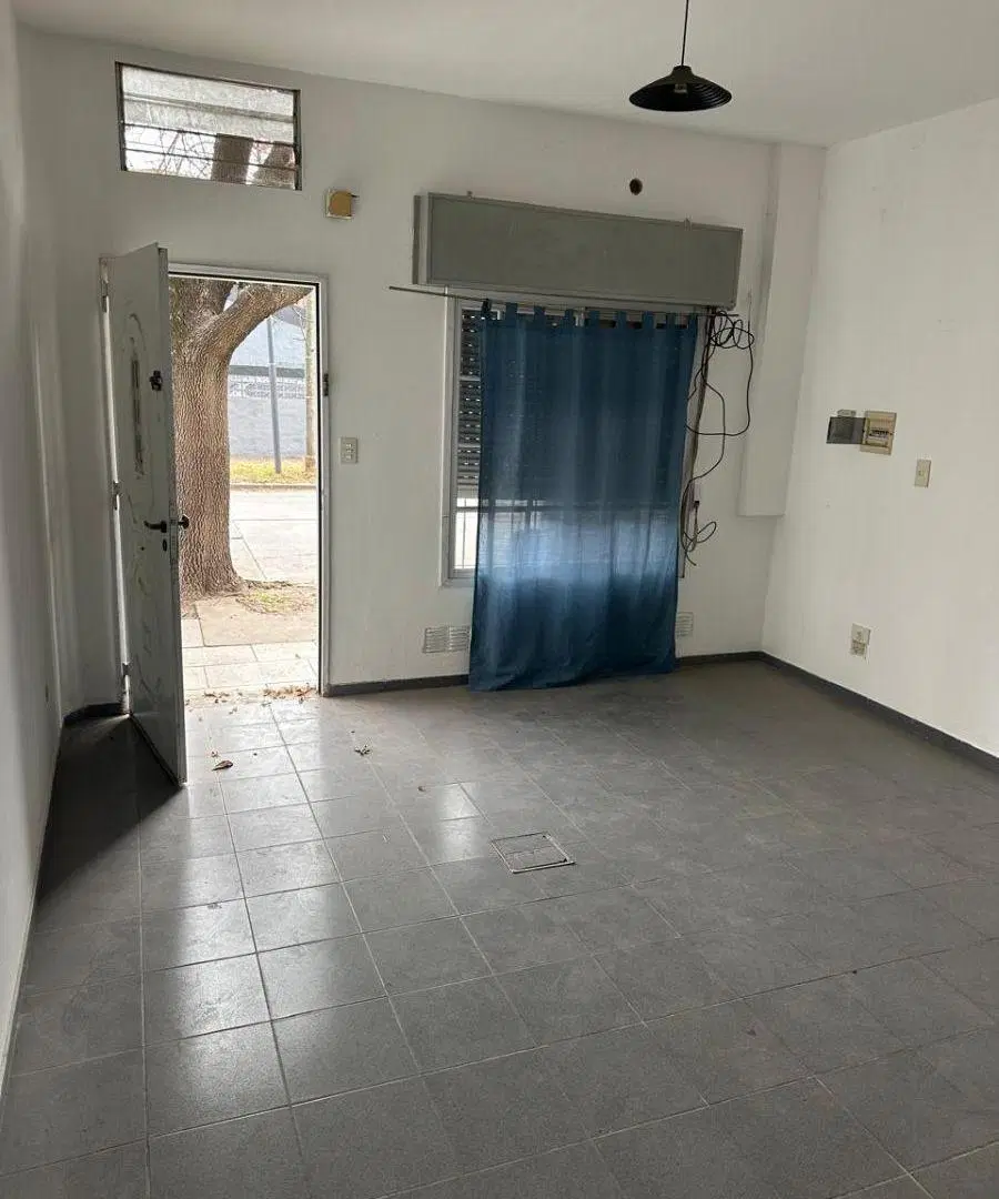 Departamento 2 ambientes en alquiler en Jose C Paz 2